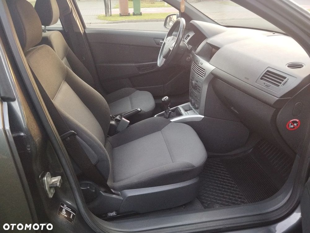 Opel Astra 1.6 - 4