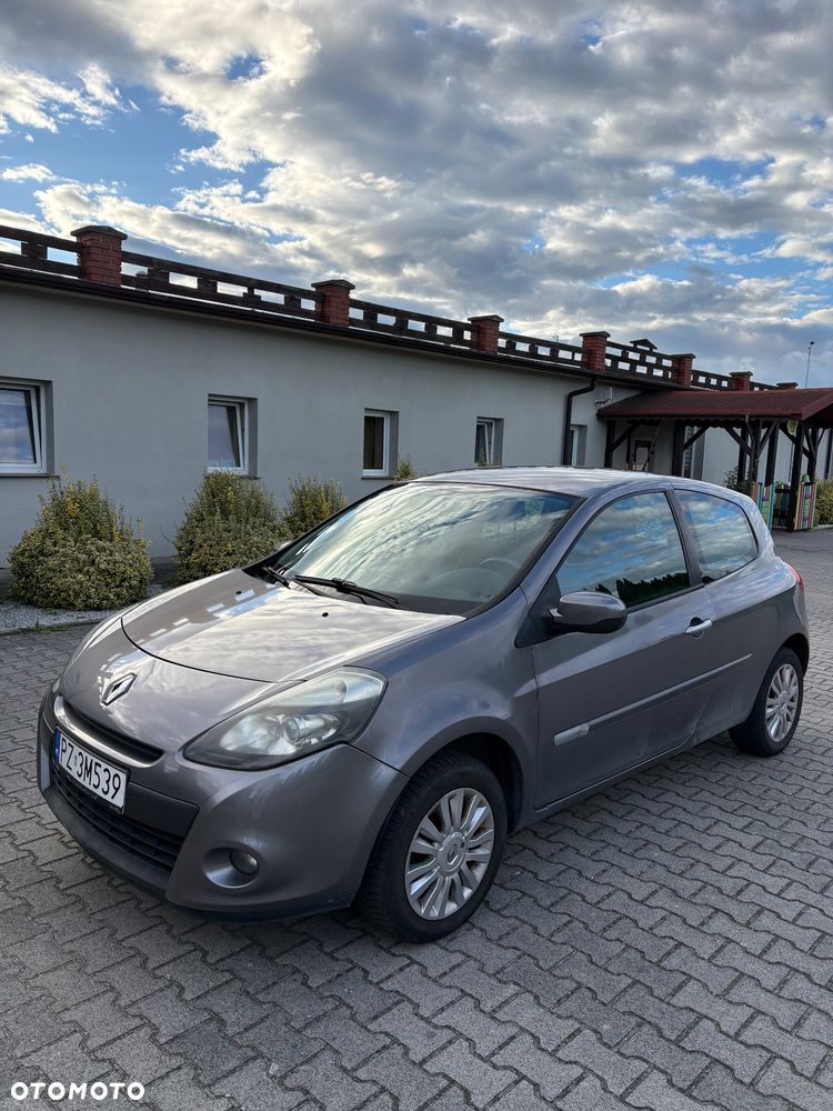 Renault Clio 1.2 16V 75 Expression - 2