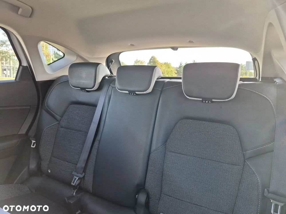 Renault Captur 1.0 TCe Intens - 16