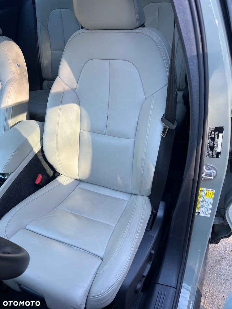 Volvo XC 40 B5 B AWD Ultimate Bright - 19