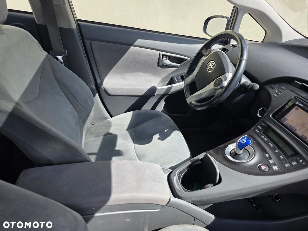 Toyota Prius - 6