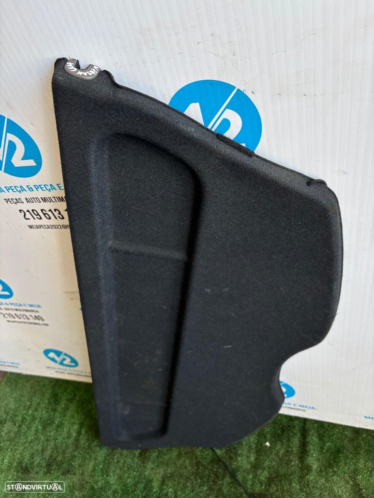 Chapeleira Nissan Leaf de 2017 - 1