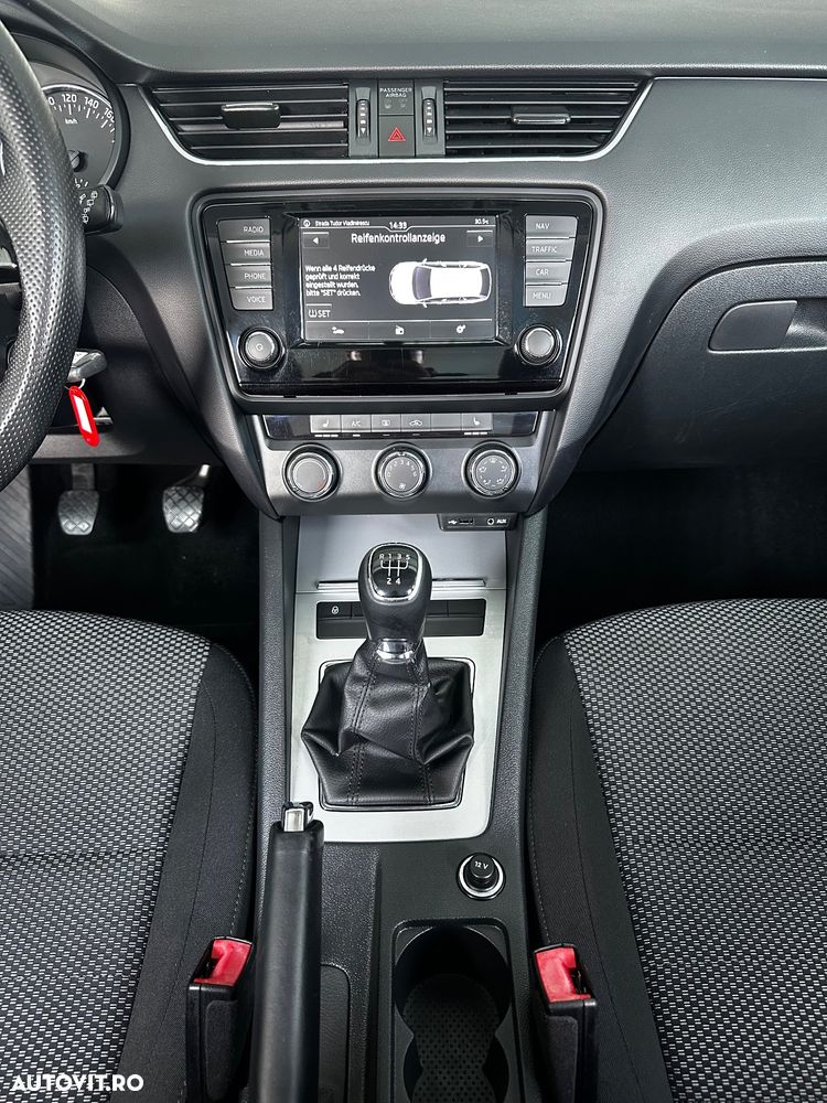 Skoda Octavia 1.6 TDI (Green tec) Ambition - 17