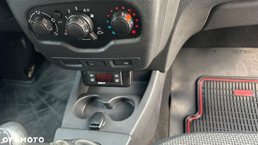 Dacia Chłodnia / Mroźnia / Salon Polska - 13