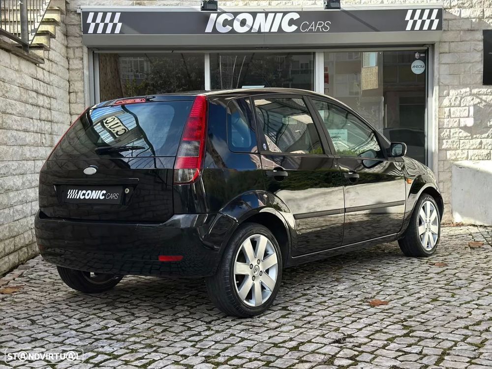 Ford Fiesta 1.25 Ghia - 3