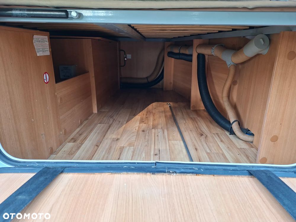 Ford Transit Challenger - 24