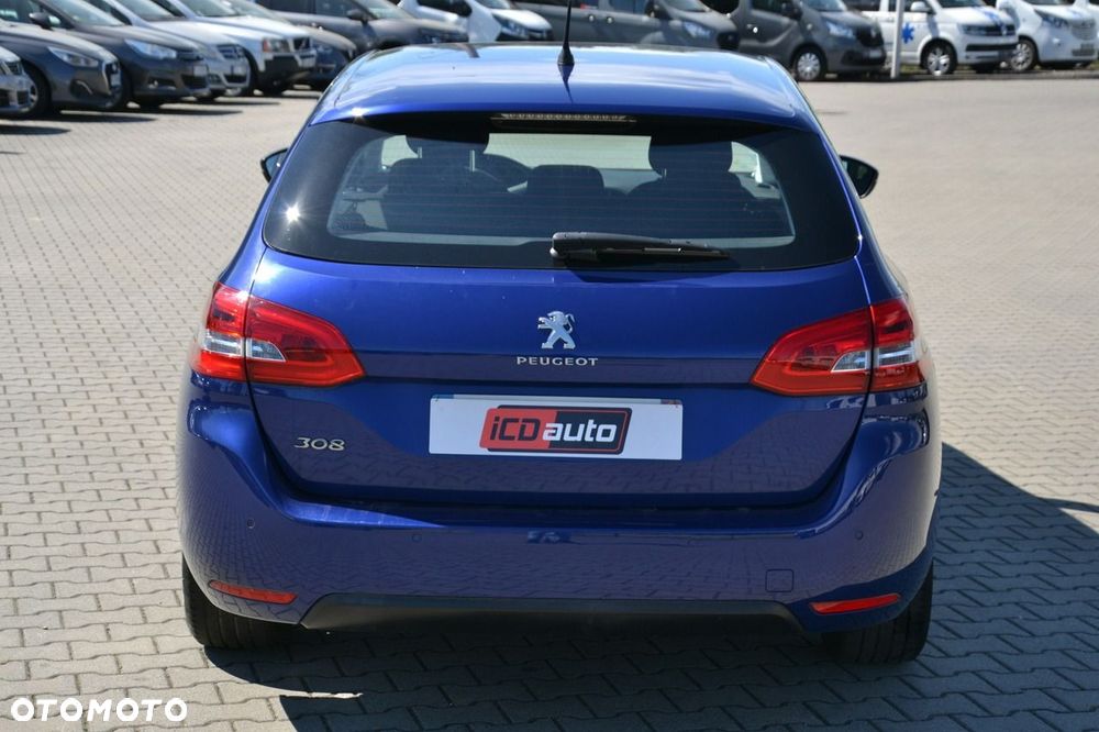 Peugeot 308 - 6