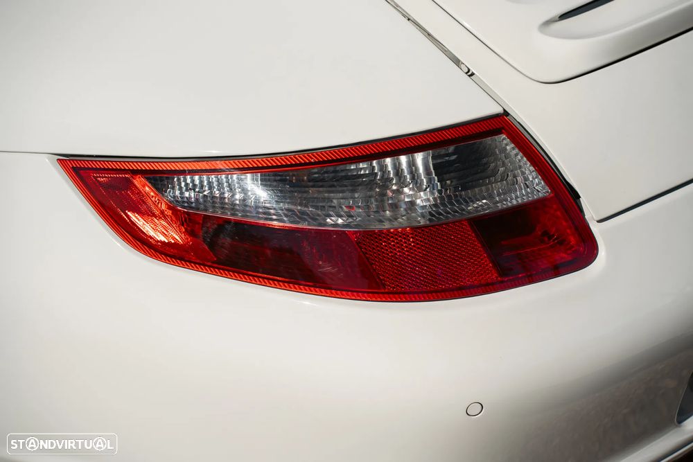 Porsche 911 (997) Carrera 4 S Cabriolet - 20