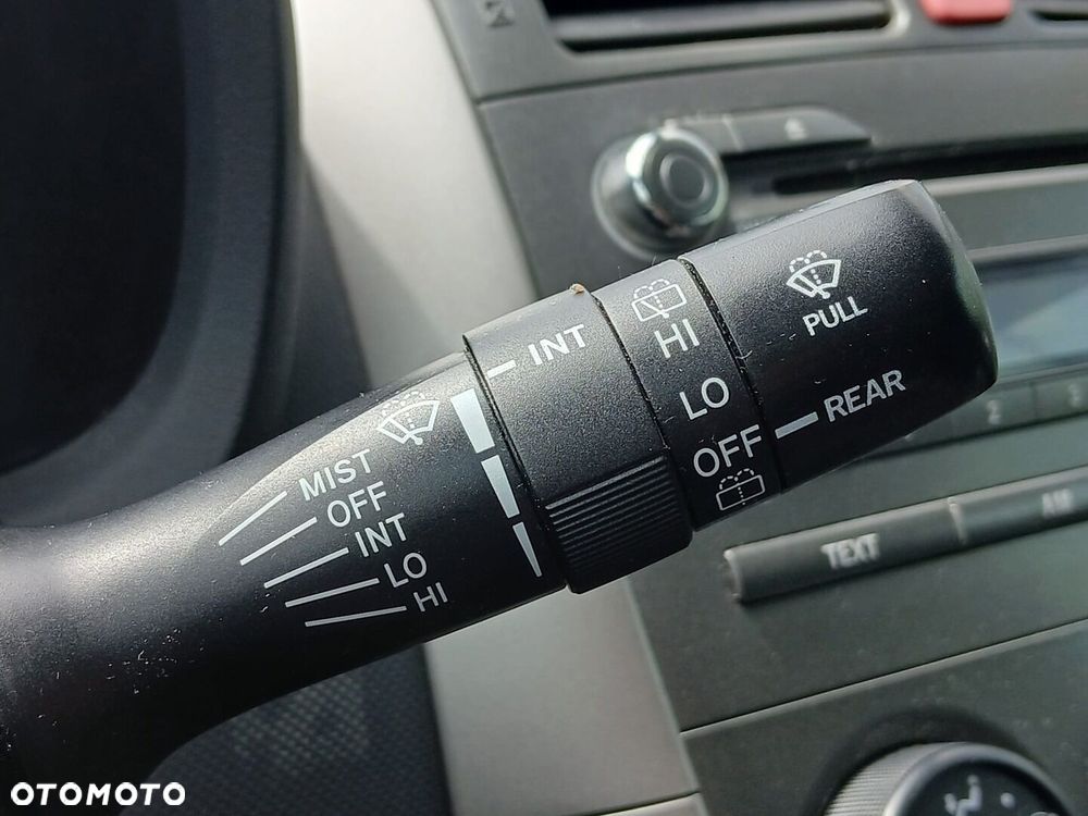 Toyota Auris 1.6 VVT-i Luna MM - 24