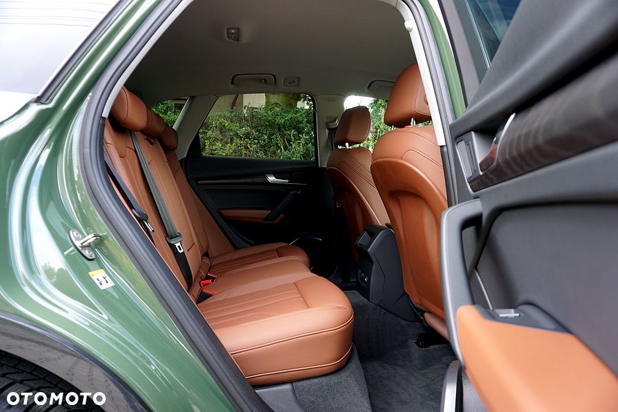 Audi Q5 40 TDI quattro S tronic S line business - 24