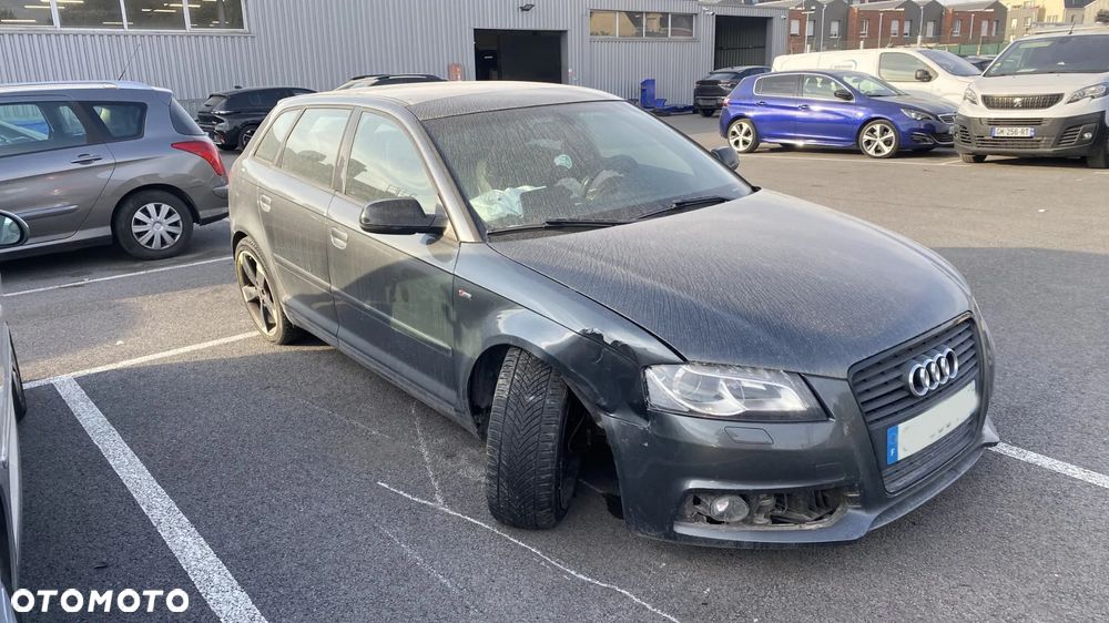 Audi A3 Sportback 2.0 TDI DPF S line Sportpaket - 2