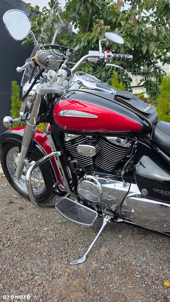 Suzuki Intruder - 21