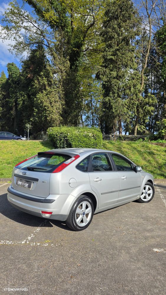 Ford Focus 1.6 TDCi Sport - 3