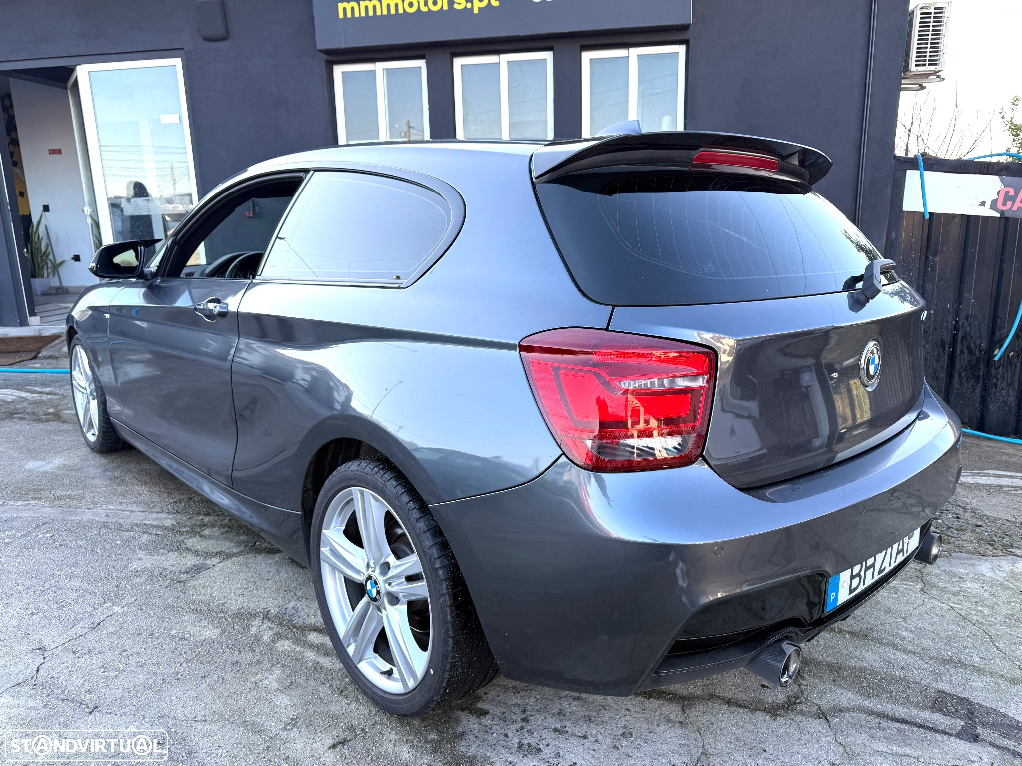 BMW 118 dA Pack M - 24