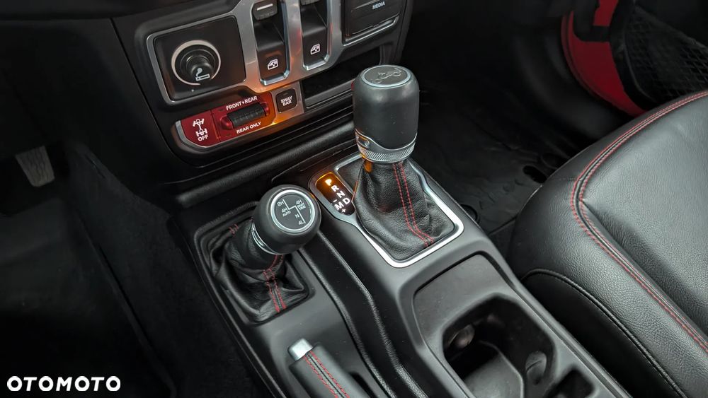 Jeep Wrangler GME 2.0 Turbo Rubicon - 36