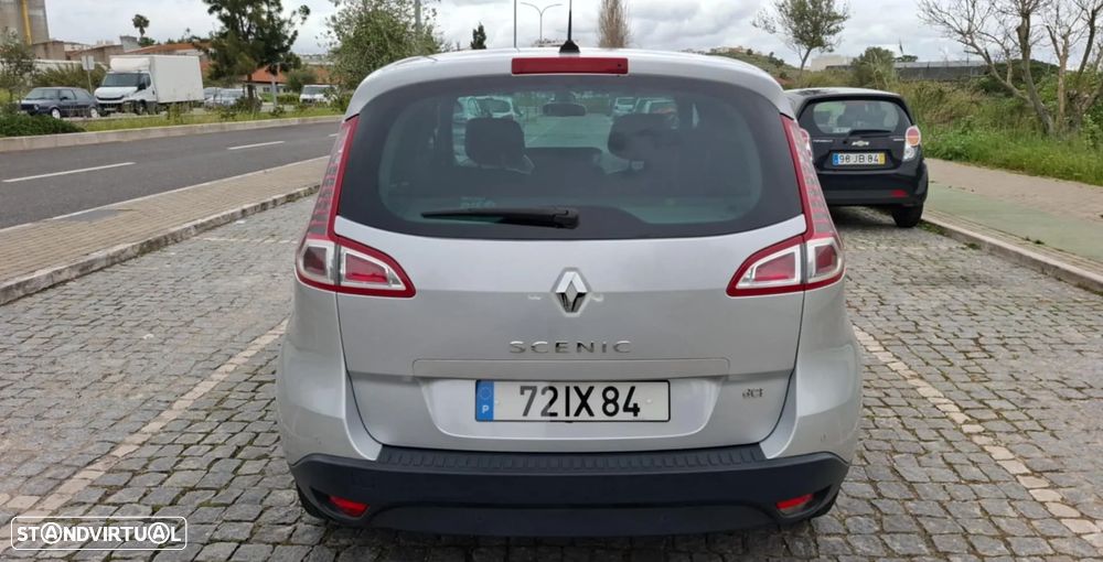 Renault Scénic 1.5 dCi Dynamique S - 6