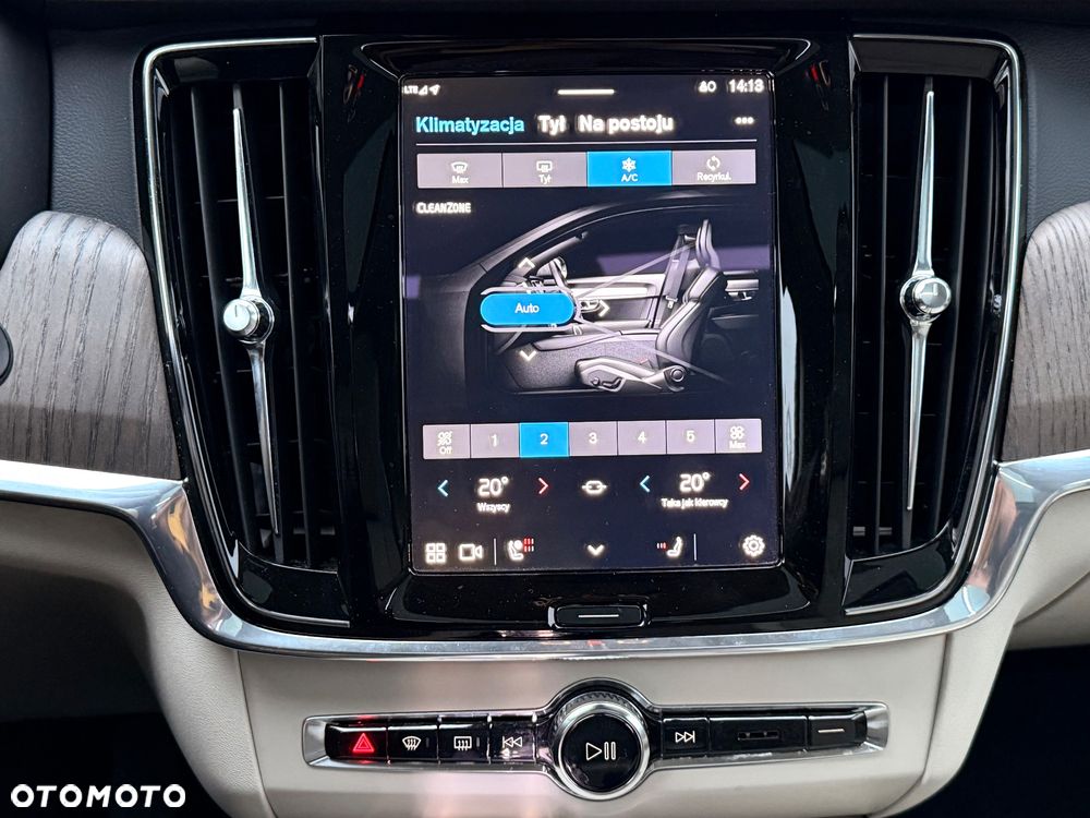 Volvo V90 Cross Country B5 D AWD Ultimate - 29