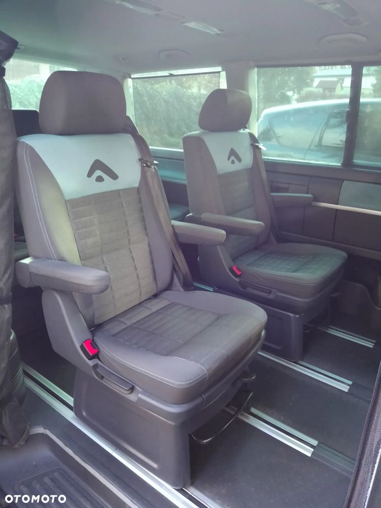 Volkswagen Multivan - 6