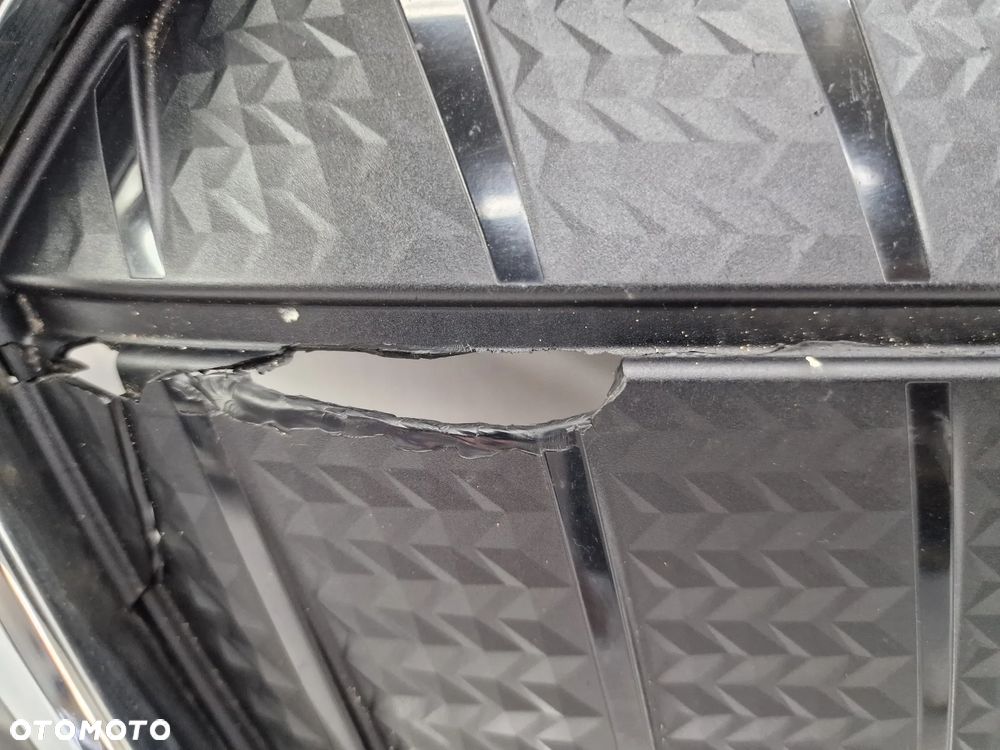 SKODA ENYAQ 5LA 21- RAMKA / ATRAPA / GRILL PRZEDNI PRZÓD , NR 5LA853653 , NR AUKCJI GL414 - 4