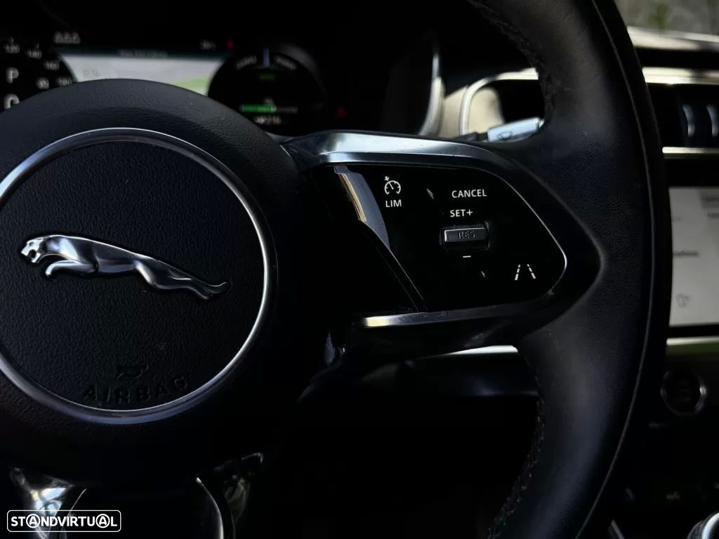 Jaguar I-Pace - 35