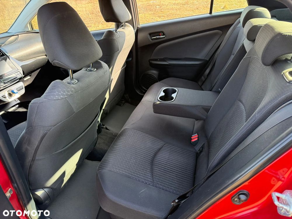 Toyota Prius Hybrid Comfort - 4