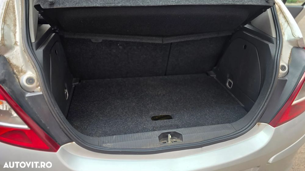 Opel Corsa 1.2i Enjoy - 6