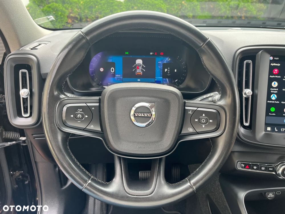 Volvo XC 40 B3 Essential - 14