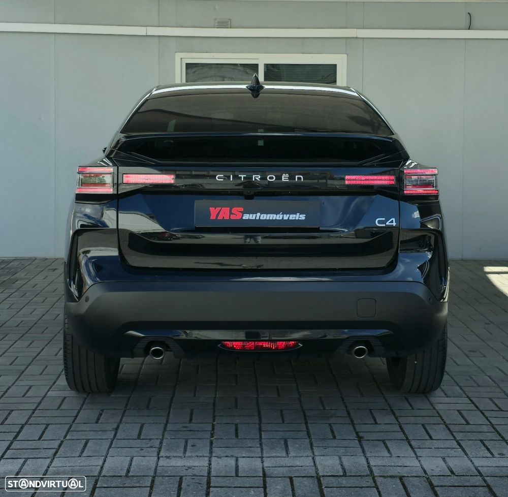 Citroën C4 Hybrid 145 MAX - 34