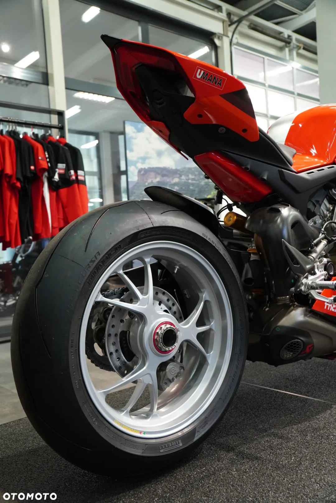 Ducati Panigale V4 - 12