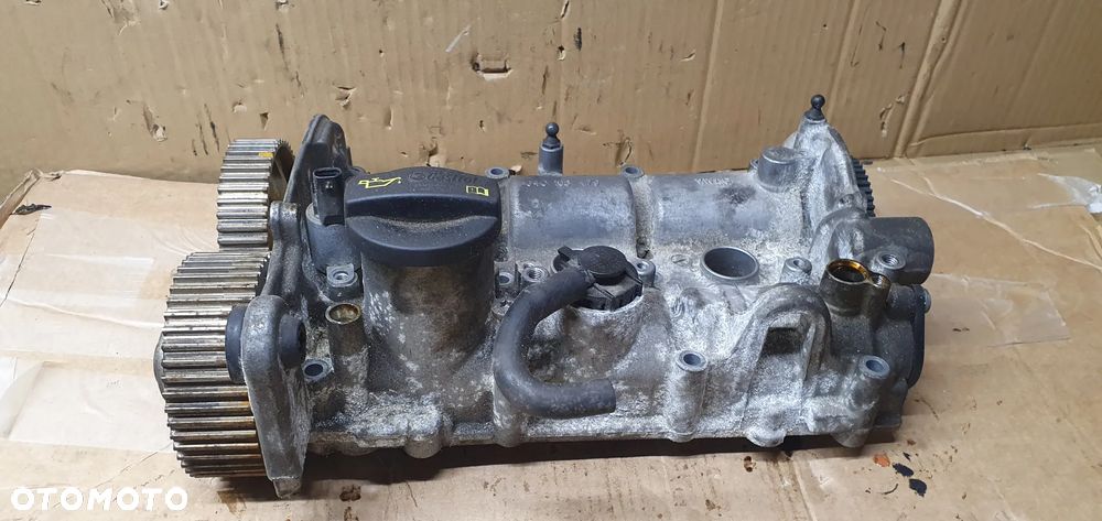 Pokrywa zaworów dekiel wałki rozrządu VW UP 1.0 04C103479 - 2