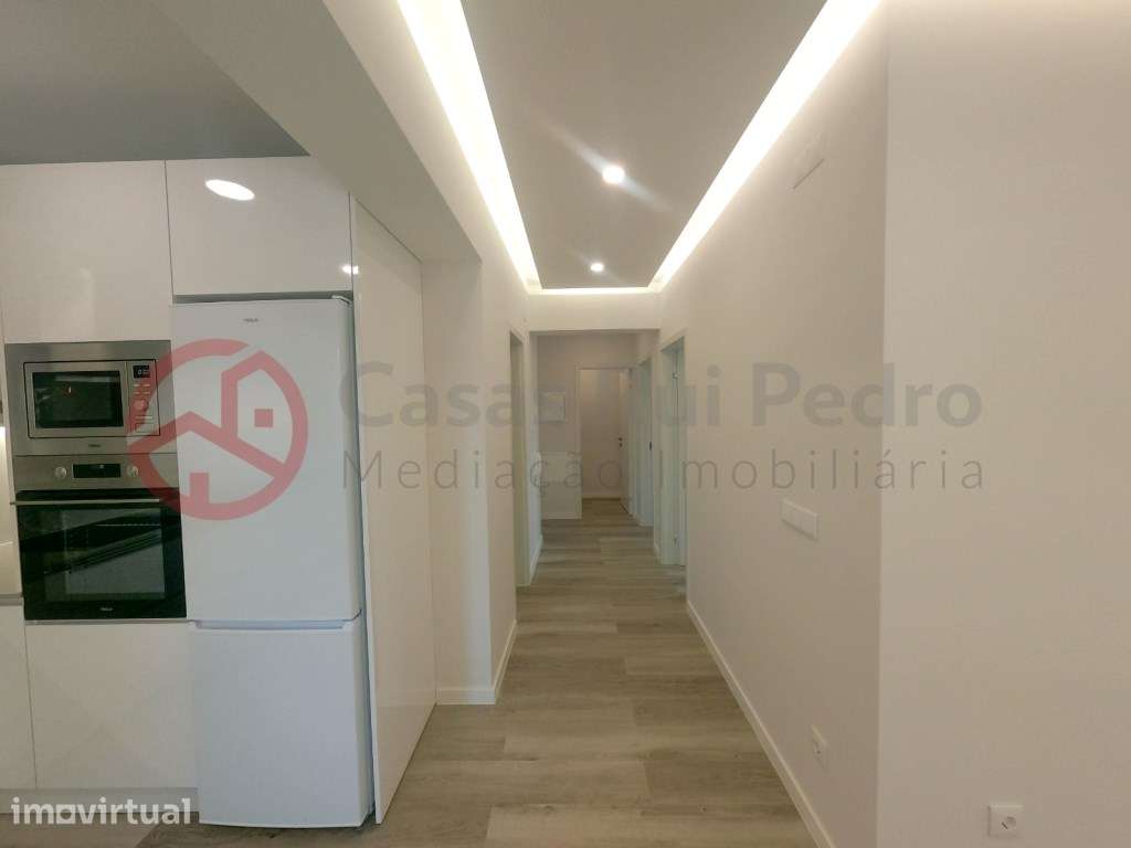 Excelente T2 no Centro de Corroios - Grande imagem: 5/22