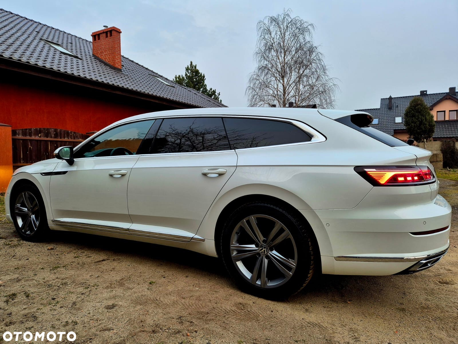 Volkswagen Arteon Shooting Brake 2.0 TDI SCR DSG R-Line - 15
