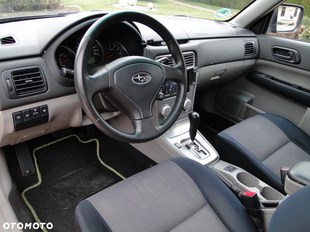 Subaru Forester 2.0 XC Celebration - 19