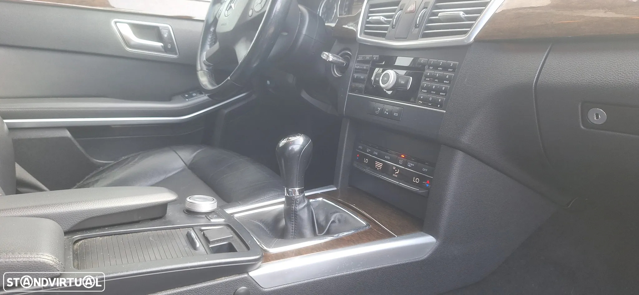 Mercedes-Benz E 200 BlueTEC Elegance - 14