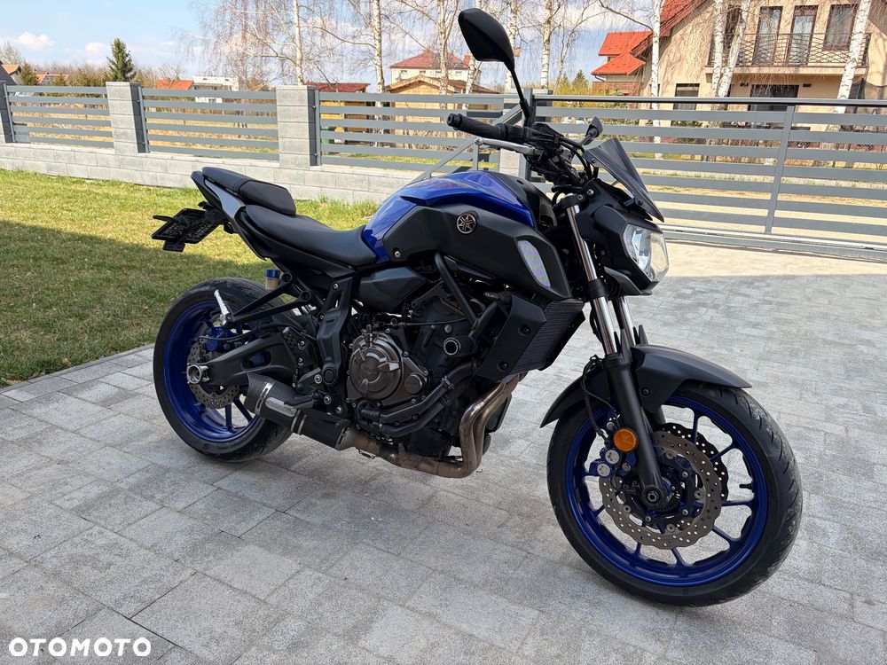 Yamaha MT - 7