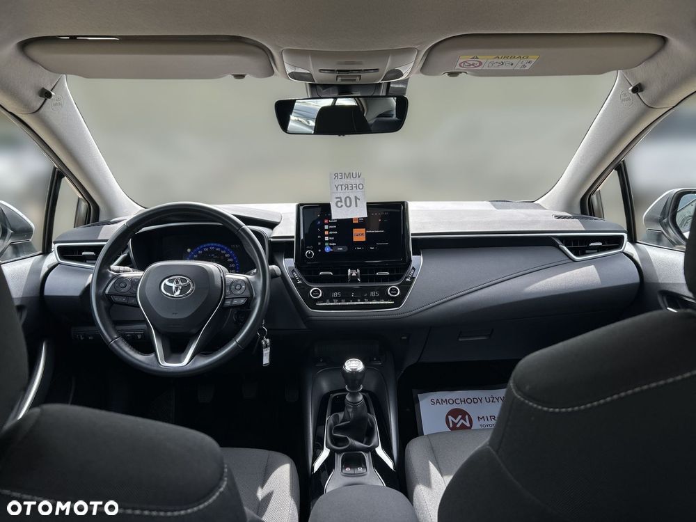 Toyota Corolla - 11