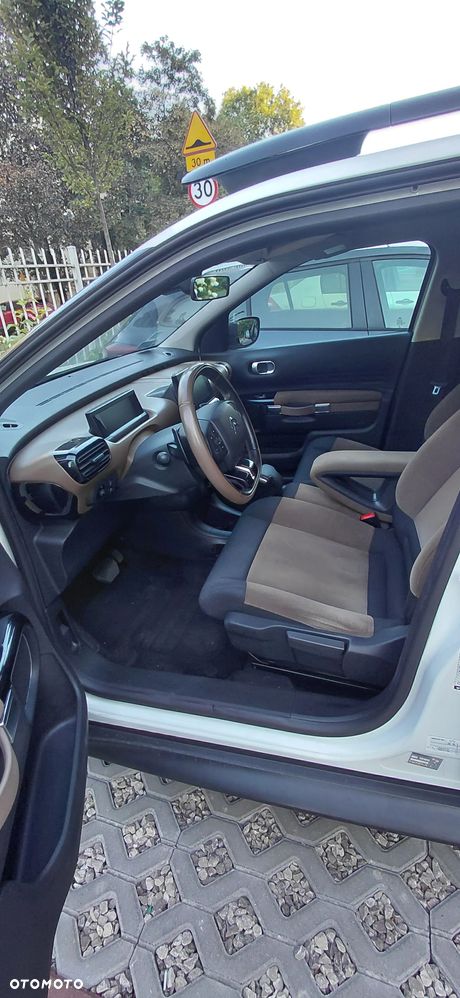 Citroën C4 Cactus 1.2 PureTech MoreLife S&S ETG - 5