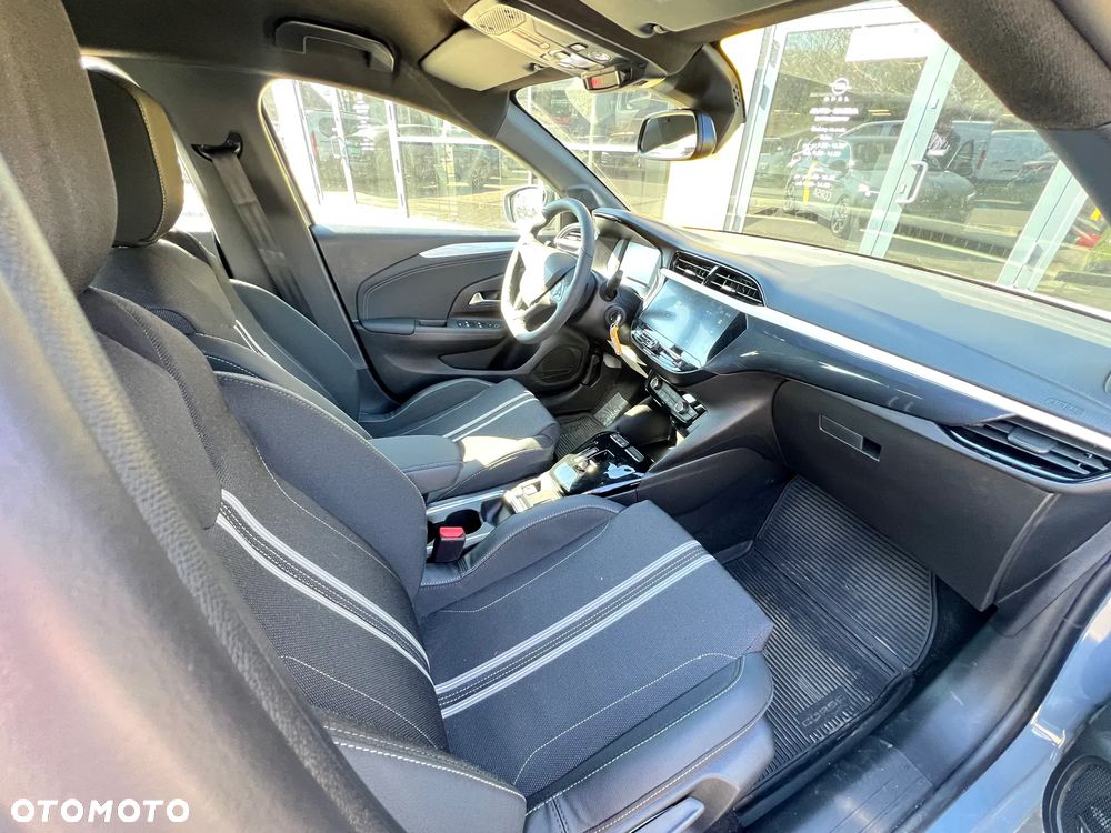 Opel Corsa 1.2 T mHEV GS eDCT - 6