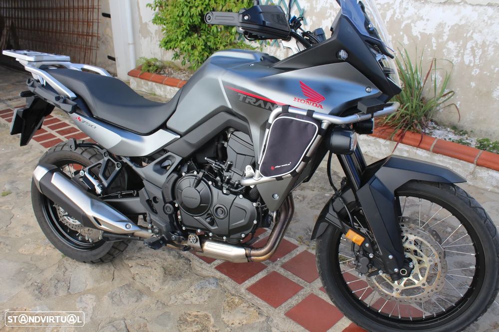 Honda Transalp RD16 (2023) - 33