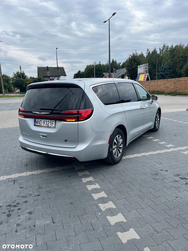 Chrysler Pacifica - 7