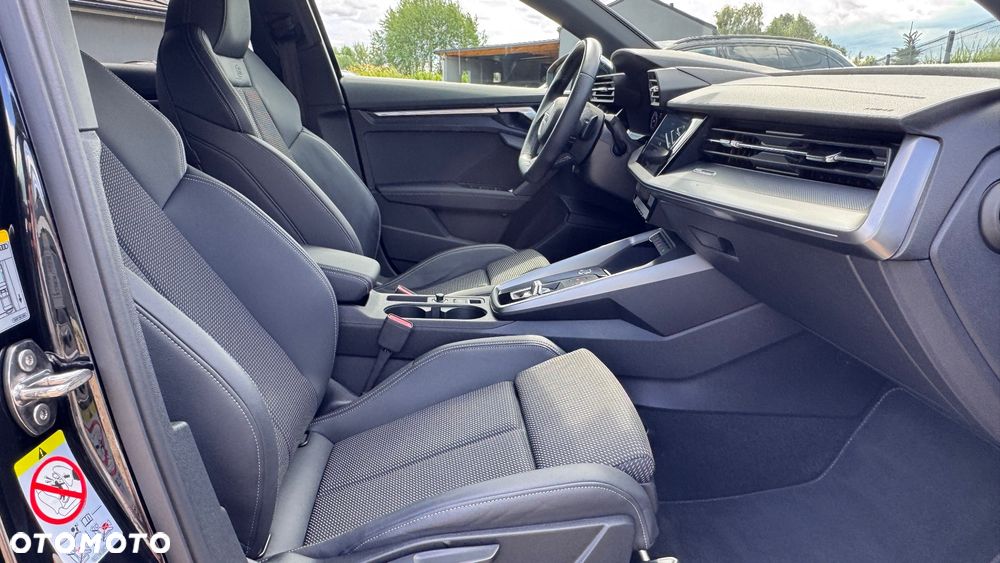 Audi A3 Limousine 35 TFSI S tronic S line - 11
