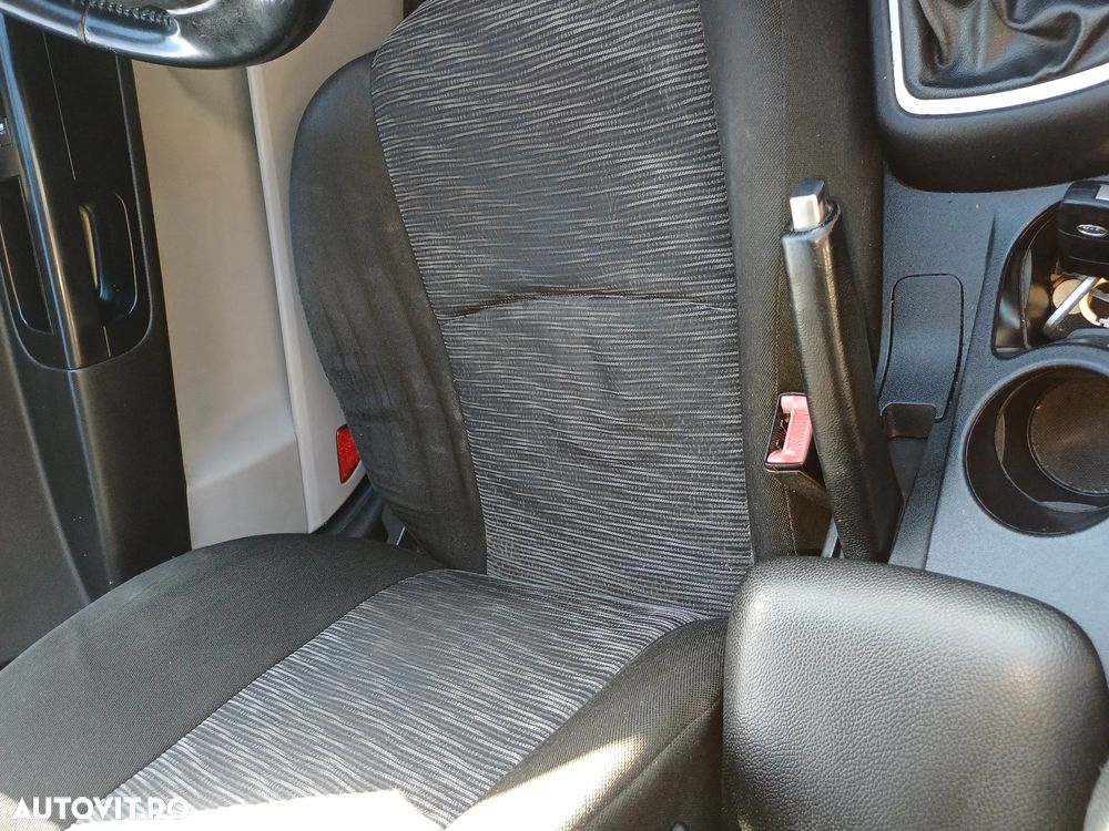 Kia Ceed Cee'd 1.4 GSL EX CITY - 25