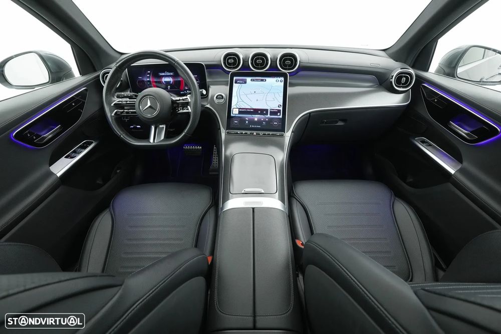 Mercedes-Benz GLC 300 e 4Matic 9G-TRONIC AMG Line Advanced - 13