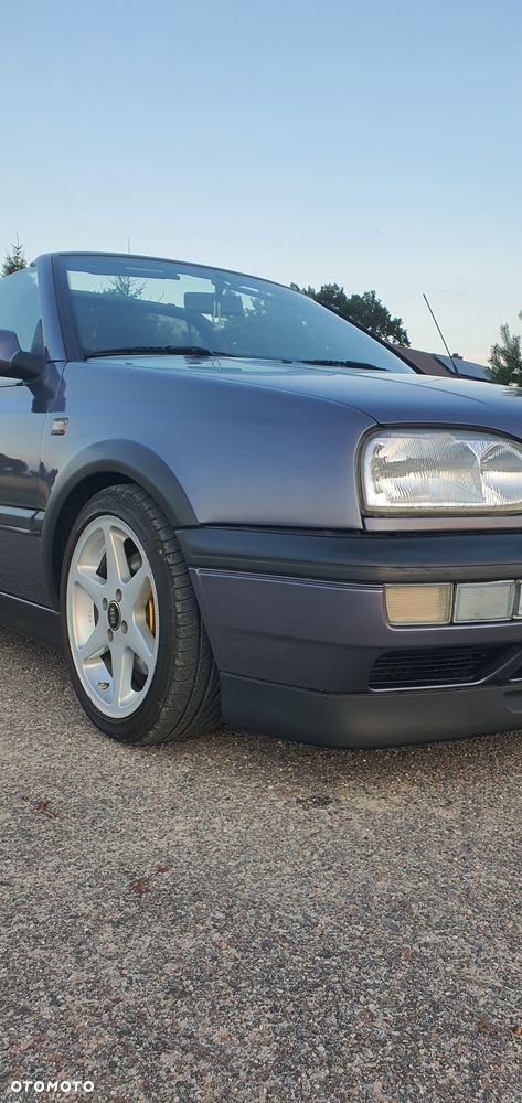 Volkswagen Golf 1.8 GT - 31