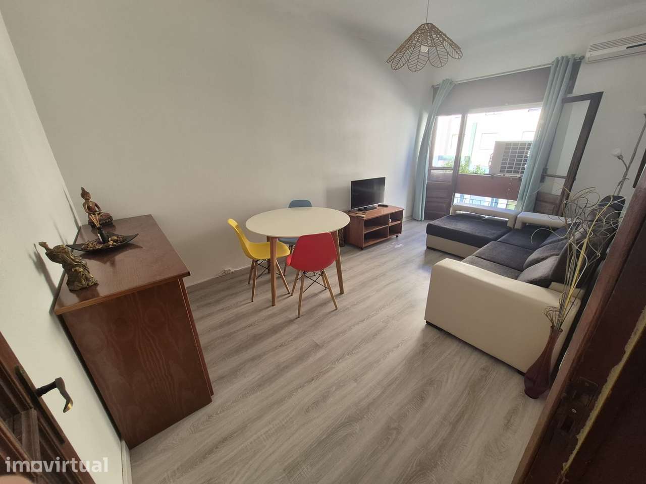 T1 MOBILADO E EQUIPADO – SETÚBAL Zona central, residencial e tranquila - Grande imagem: 3/18