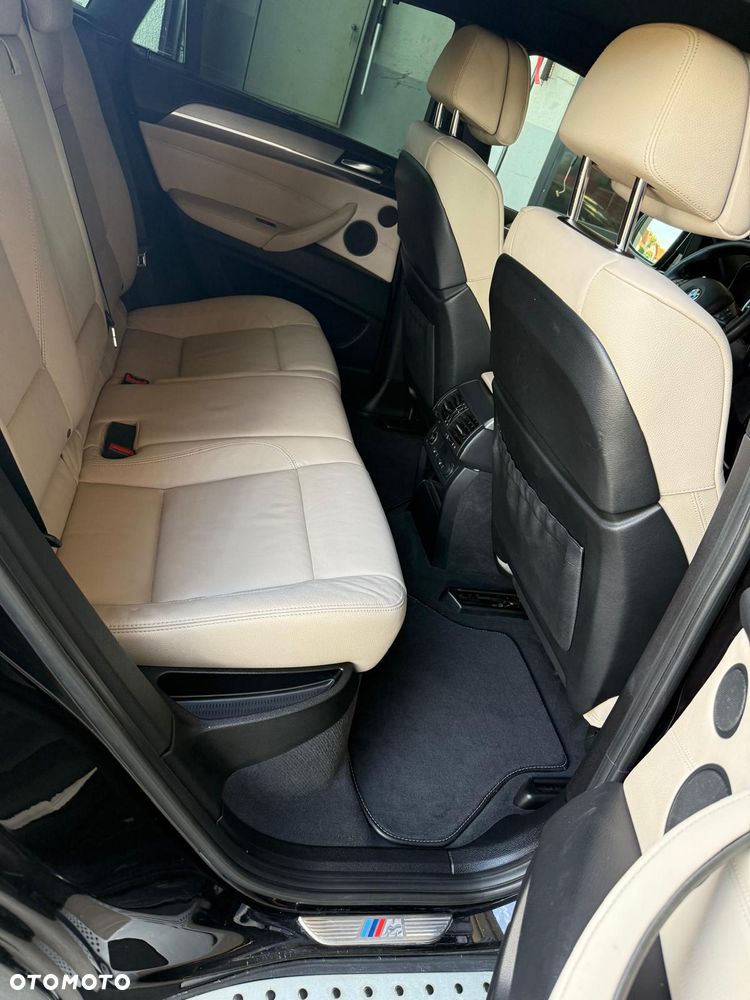 BMW X6 - 12
