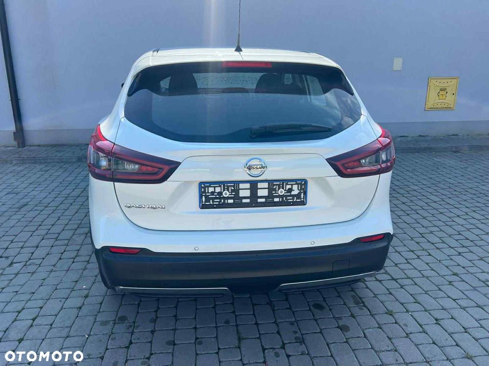 Nissan Qashqai 1.5 dCi N-WAY - 11