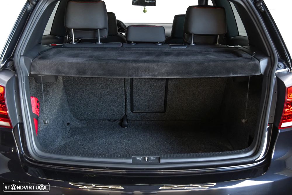 VW Golf 2.0 GTI - 13