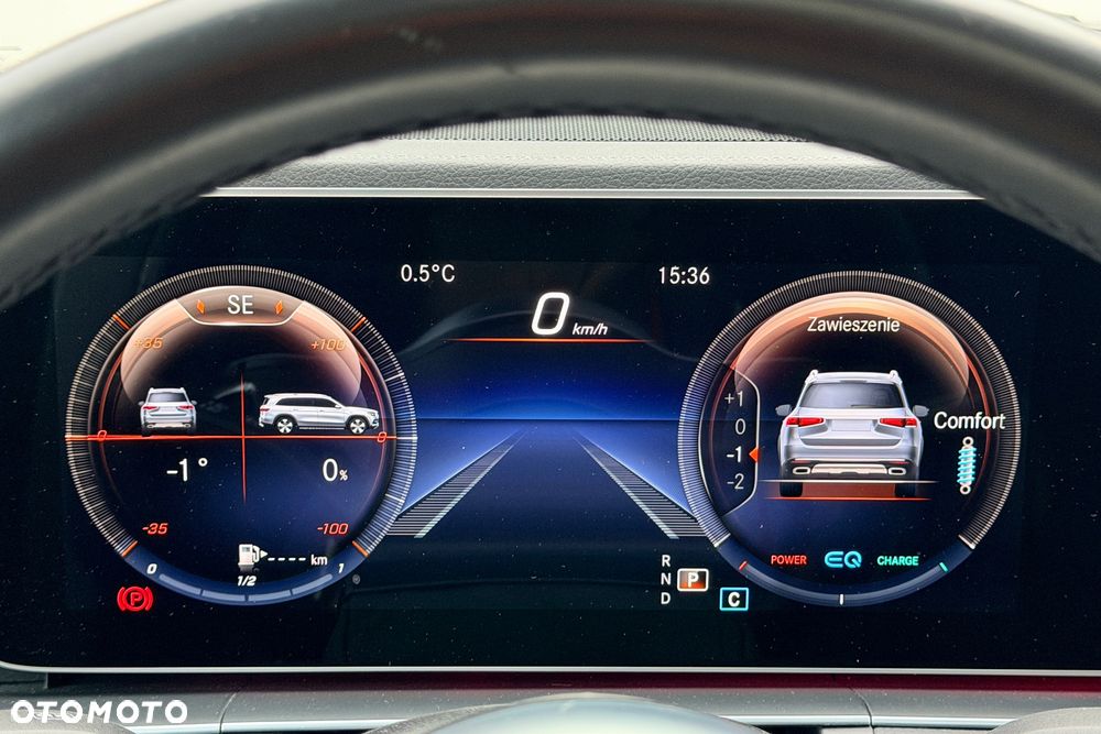 Mercedes-Benz GLS - 11