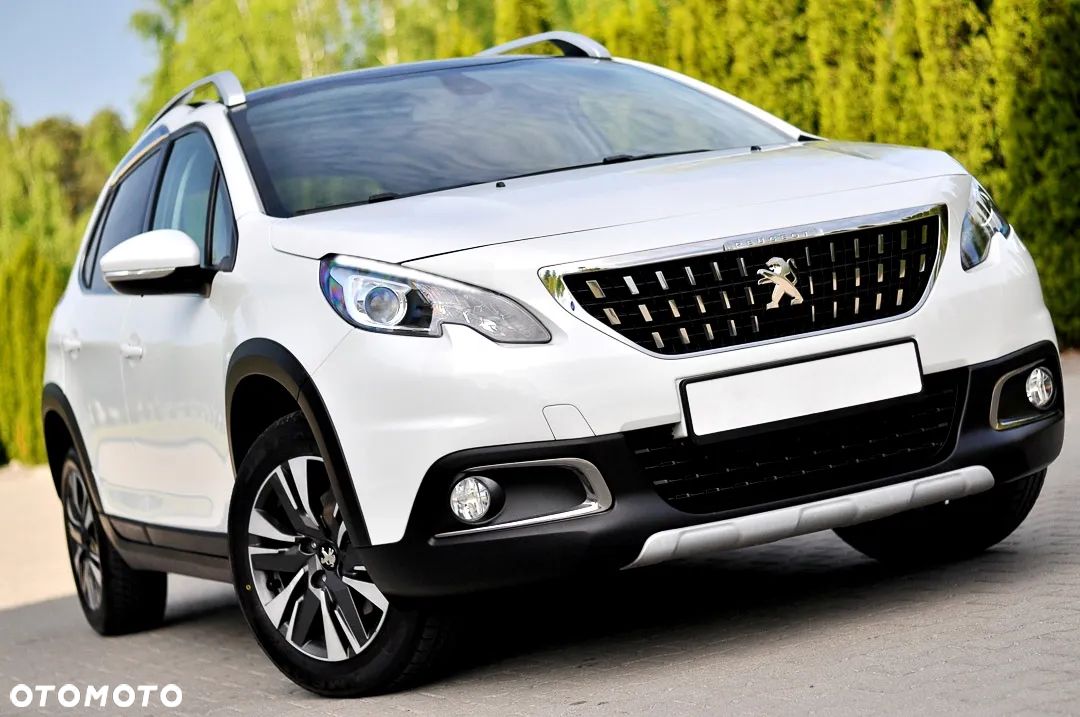 Peugeot 2008 1.2 Pure Tech GPF Allure S&S - 1